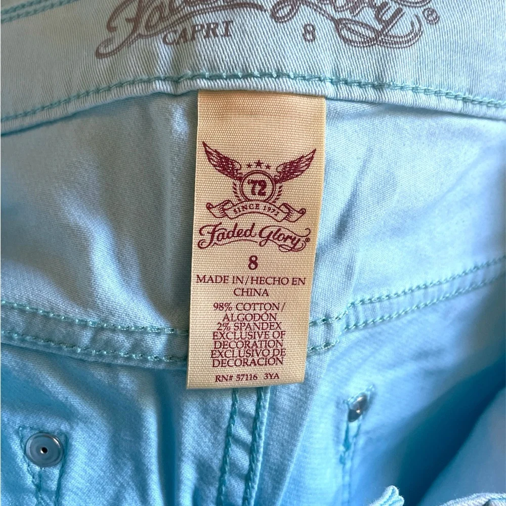 NWOT FADED GLORY CAPRIS PANTS - Picture 3 of 3